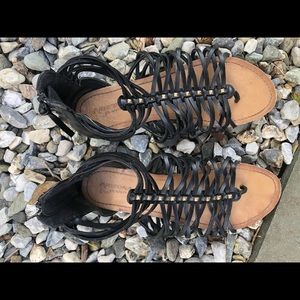 Arizona Black Gladiator Sandals